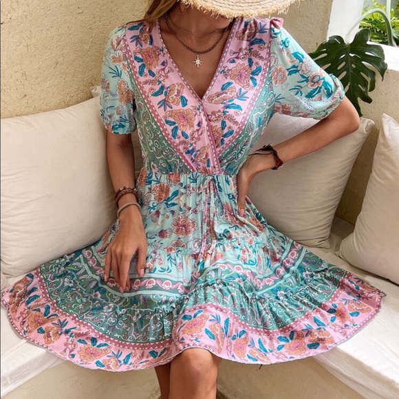 Boho Floral Paisley Print Overlap Neck Dress - Picture 5 of 15